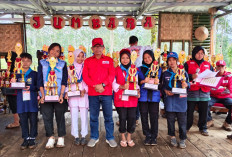 Ratusan Anggota PMR Ikuti Jumpa Bakti Gembira PMI Kabupaten Bandung