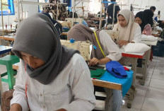 Perkuat Kompetensi Tenaga Kerja Usia Produktif, Pelatihan Menjahit Garmen Digelar di Pamulihan Sumedang