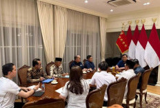 Prabowo Instruksikan Pembangunan Hunian Layak bagi Warga di Bantaran Rel Senen