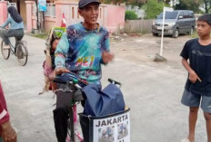 Penuhi Nazar, Kapolresta Bandung Berikan Sepeda Motor Kepada Pemudik Berkendara Sepeda Ke Tegal