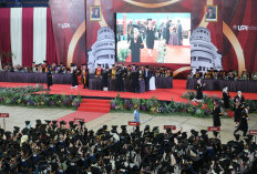 Wisuda 999 Lulusan, Rektor UPI Tekankan Integritas dan Minta Alumni Jadi Solusi bagi Bangsa