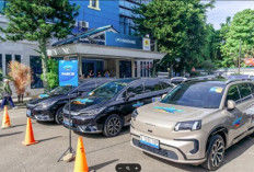 PLN UID Jawa Barat Dukung Kegiatan Komunitas Kendaraan Listrik 'EVenture Siaga SPKLU Nataru'