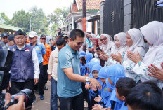 Tinjau Lokasi Puting Beliung Cimenyan, Bupati KDS Serap Aspirasi Warga Secara Langsung