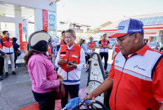 Pastikan Pelayanan Optimal, Dewan Komisaris Pertamina Kunjungi Sejumlah SPBU di Bali