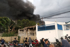 Pabrik Tekstil di Cikancung Bandung Terbakar, Kerugian Capai Miliaran Rupiah 