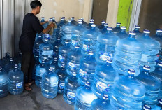 Minum Air dari Galon Guna Ulang Picu Pubertas Dini Itu Hoaks