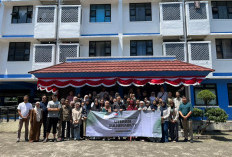 Tim PKM Psikologi Pendidikan SPs UPI Dorong Ibu di Ujung Berung Berani Terbuka Lewat Literasi Vulnerability